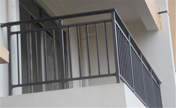 鋅鋼護窗欄桿